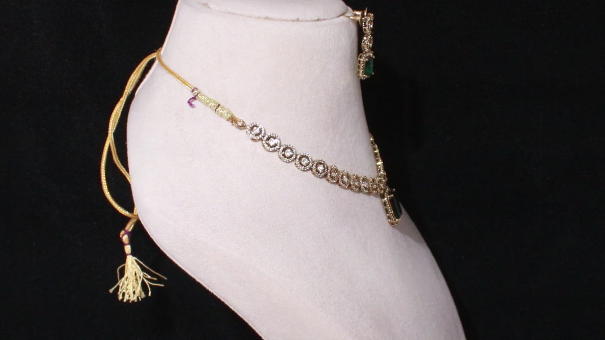 Victorian Polish Elegant Pearl & Teardrop Pendant Necklace Set