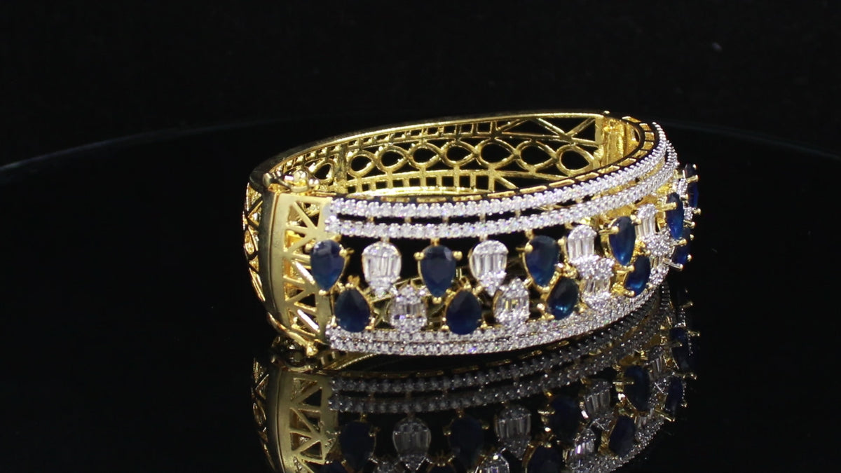 Ganga Jamuna Finish Alternating Teardrop Bracelet