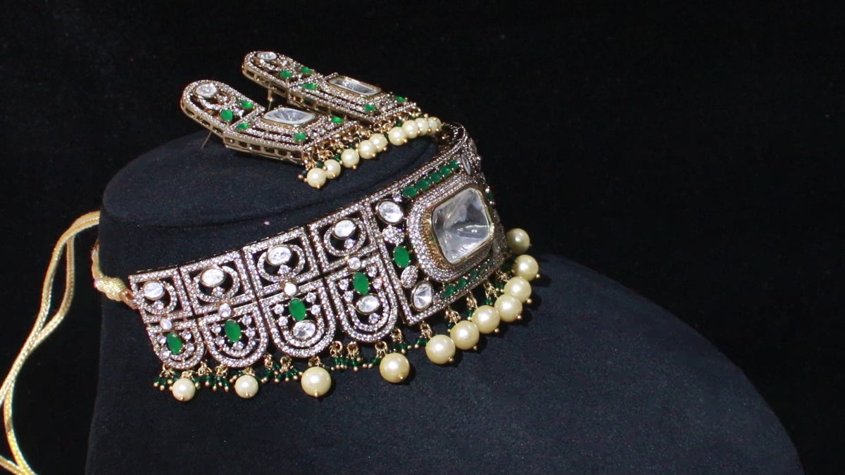 Victorian Polish Kundan Traditional Motif Choker Set