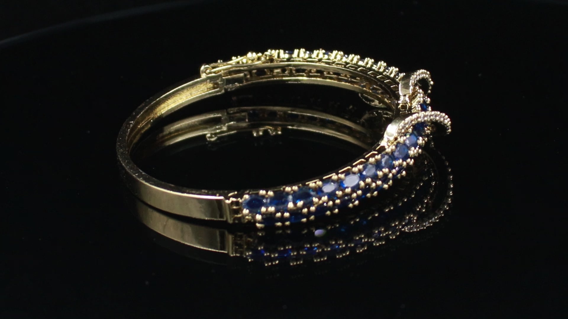 Victorian Polish Intertwined Vine Bracelet