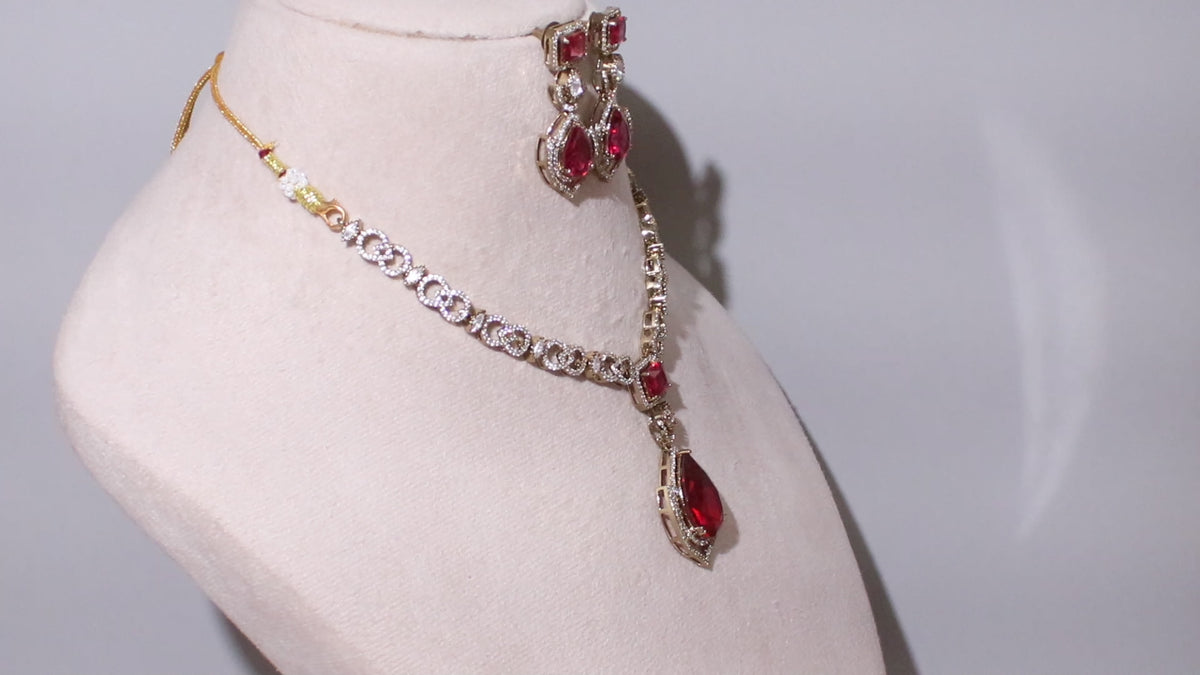 Victorian Polish Teardrop & Square Stone Pendant Necklace Set