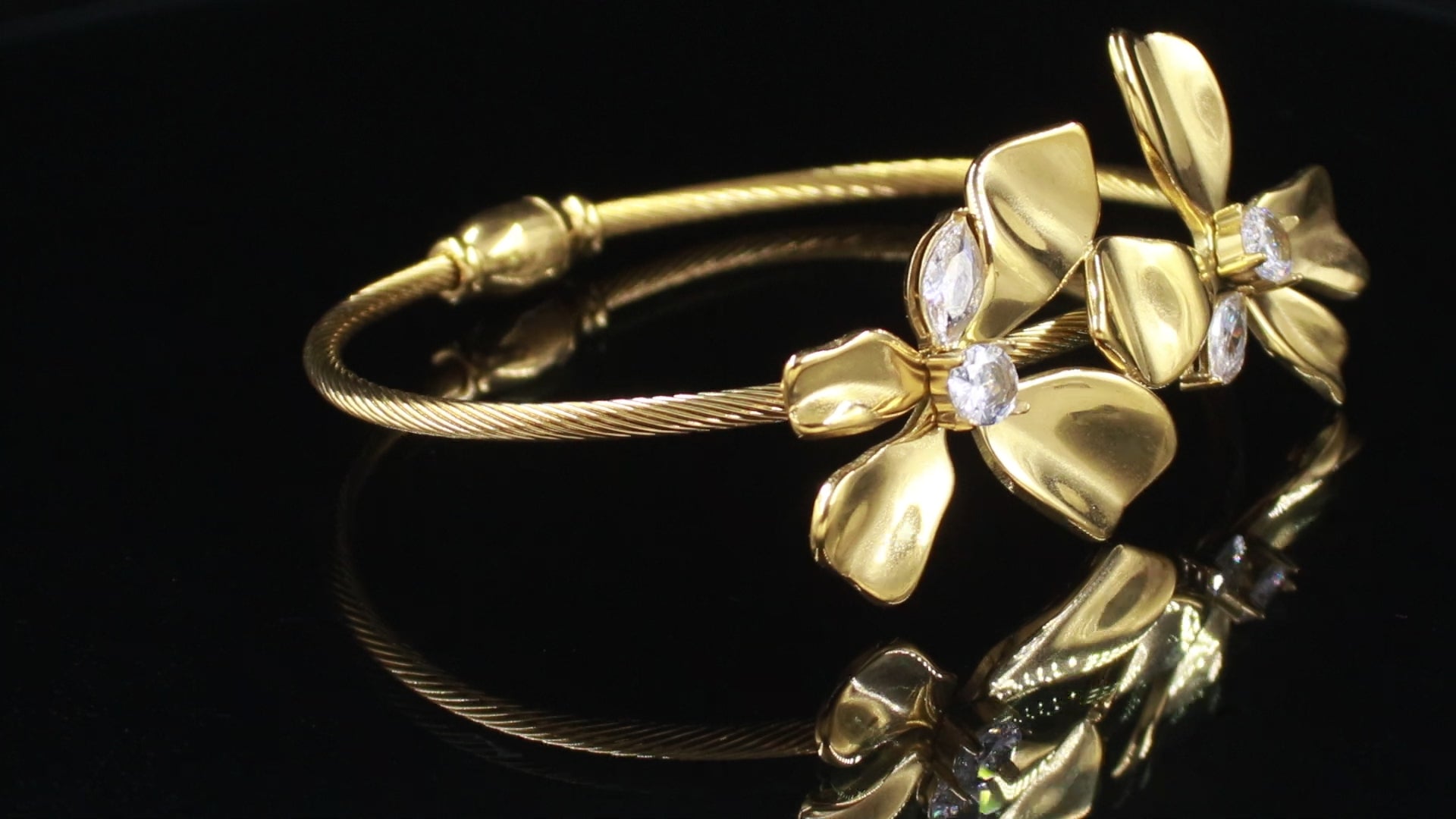 Gold Polished Floral Statement Bracelet