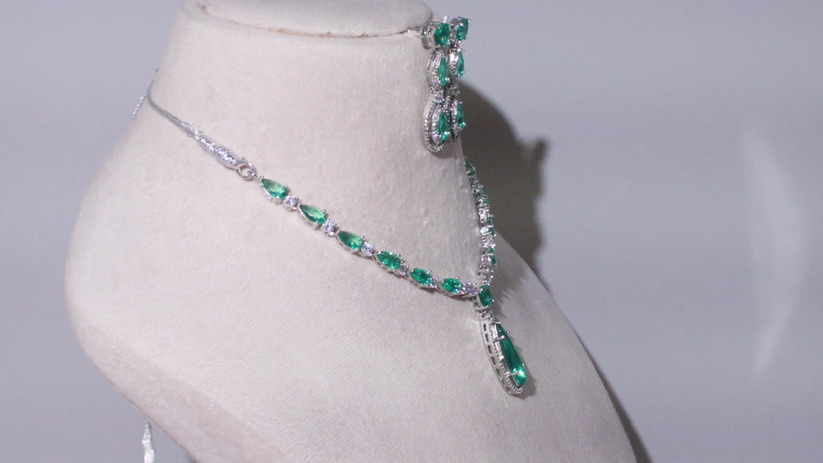 Silver Finish Elongated Teardrop Necklace Set