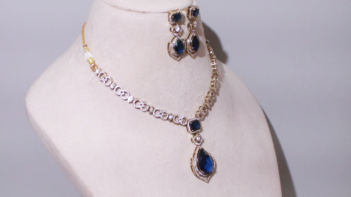Victorian Polish Teardrop & Square Stone Pendant Necklace Set