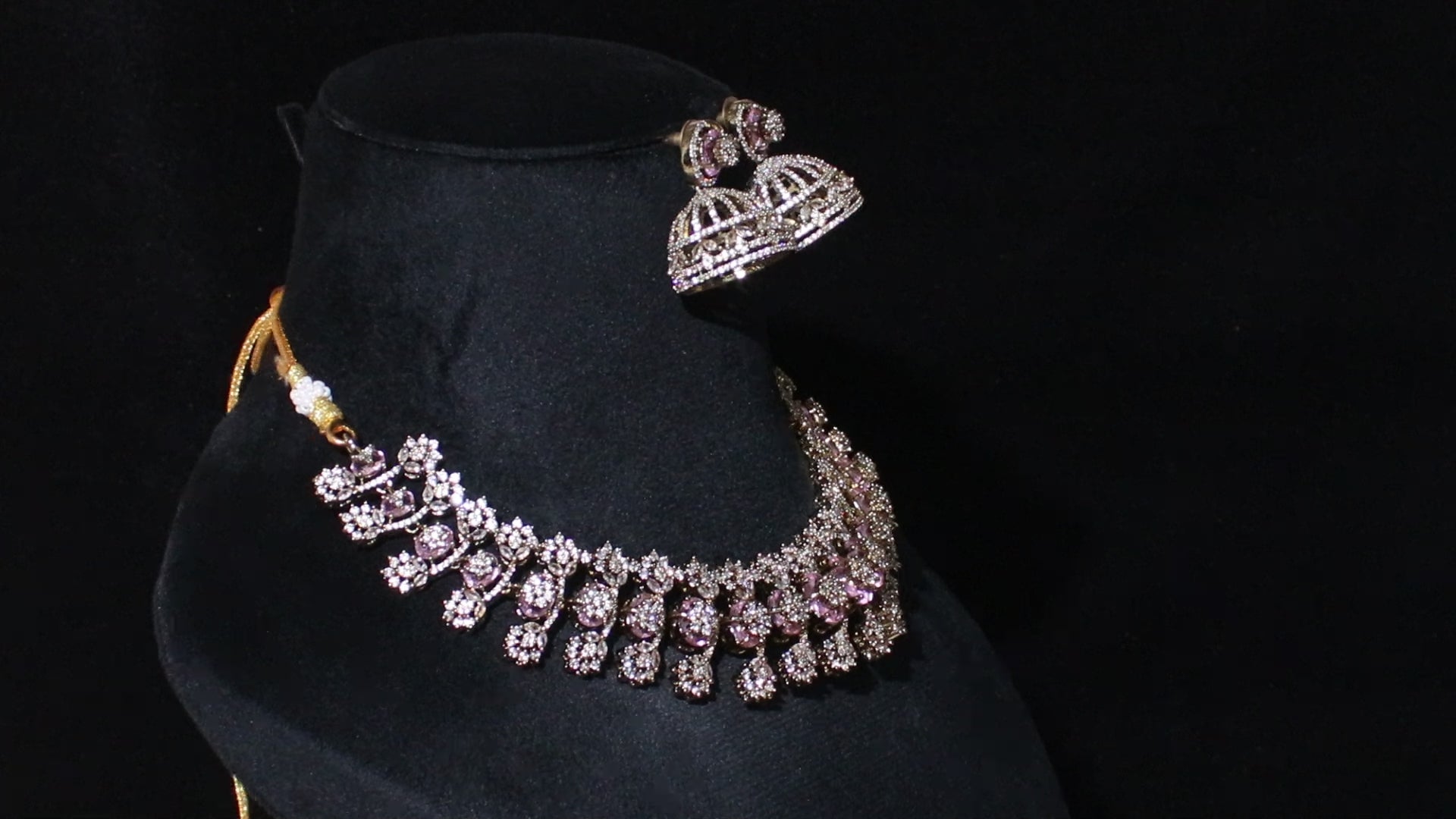 Victorian Floral Elegance Set