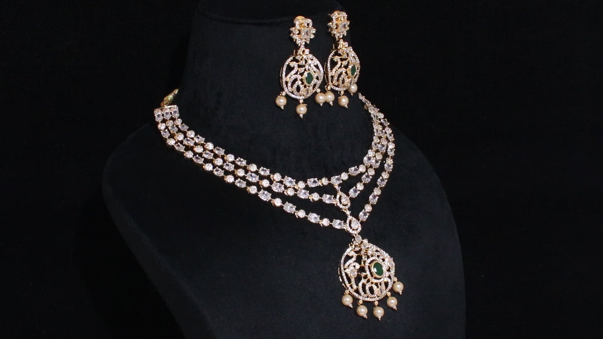 Gold Polish Triple Layer Round Medallion Necklace Set