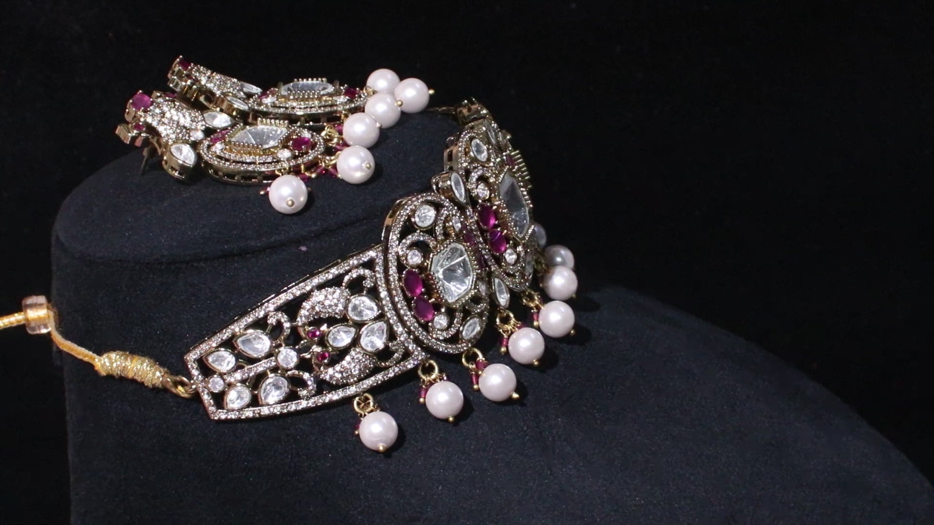 Ganga Jamuna Polish Ornate Motif Choker Set