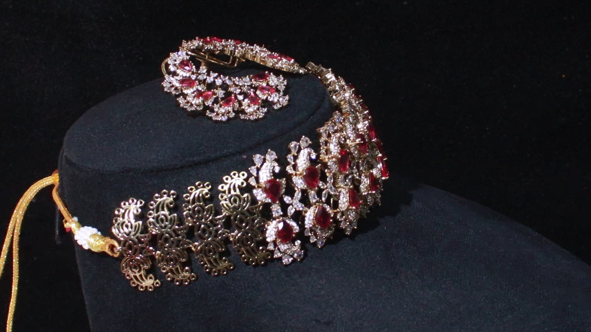 Oval Grace Necklace Set