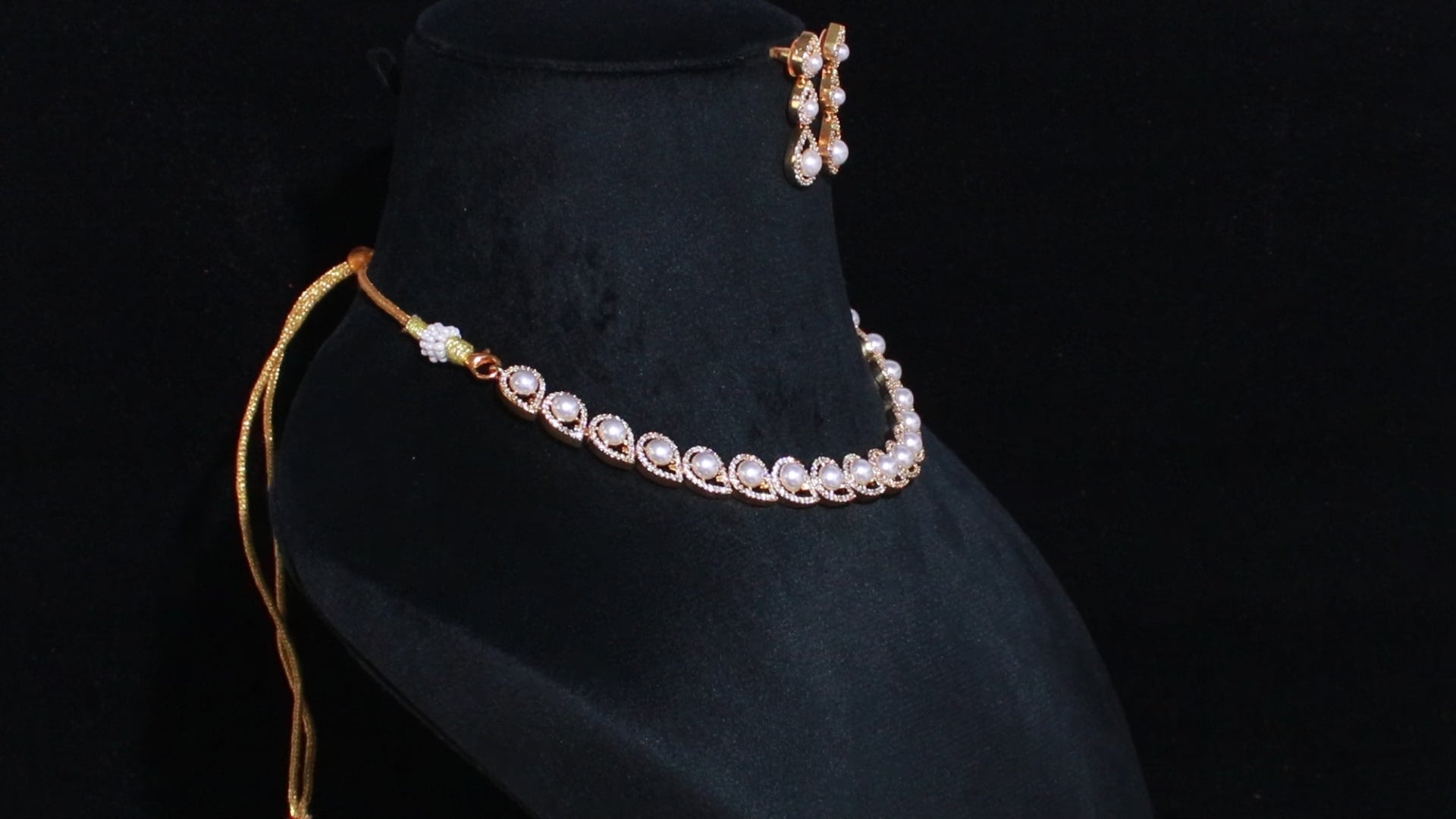 Gold Polish Triple Layer Round Medallion Necklace Set