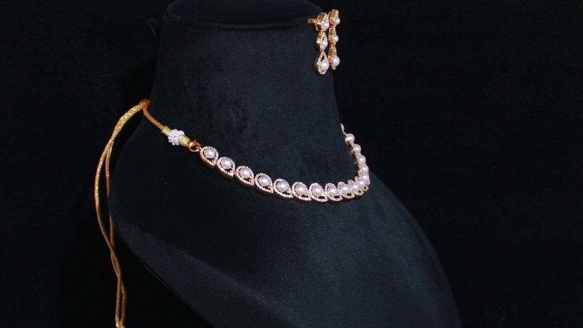 Gold Polish Triple Layer Round Medallion Necklace Set