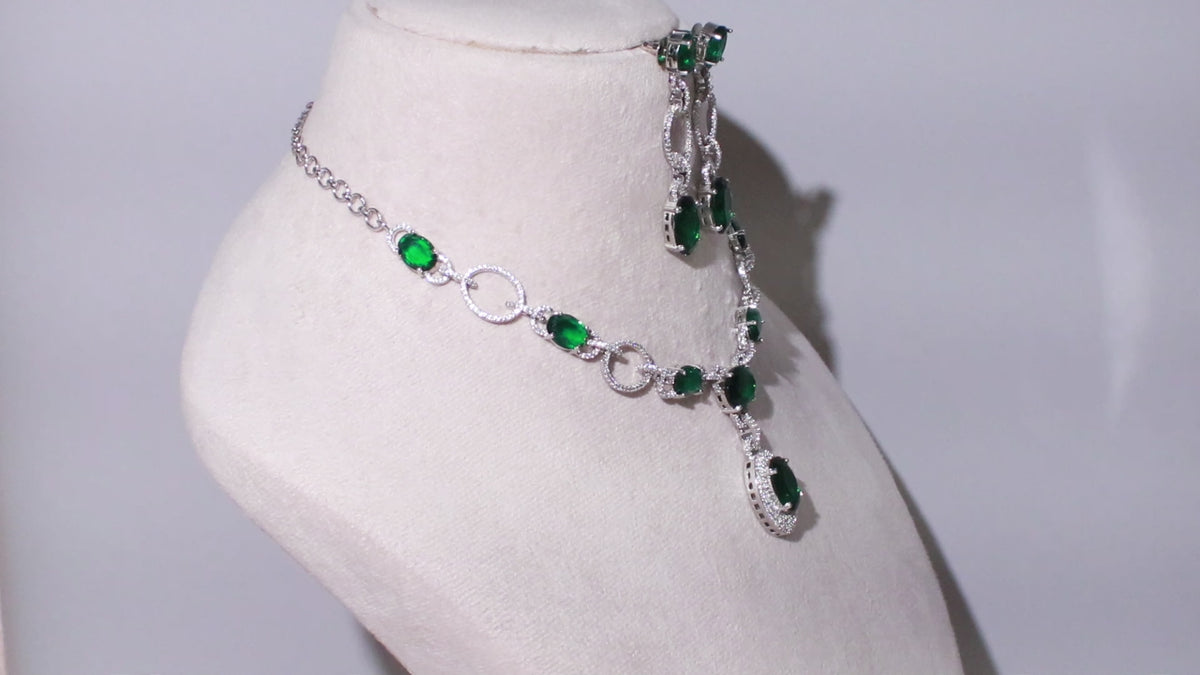 Oval Grace Necklace Set