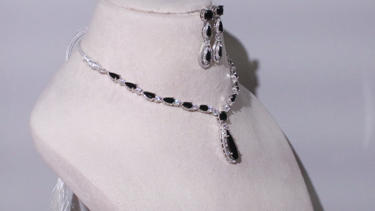 Silver Finish Elongated Teardrop Necklace Set