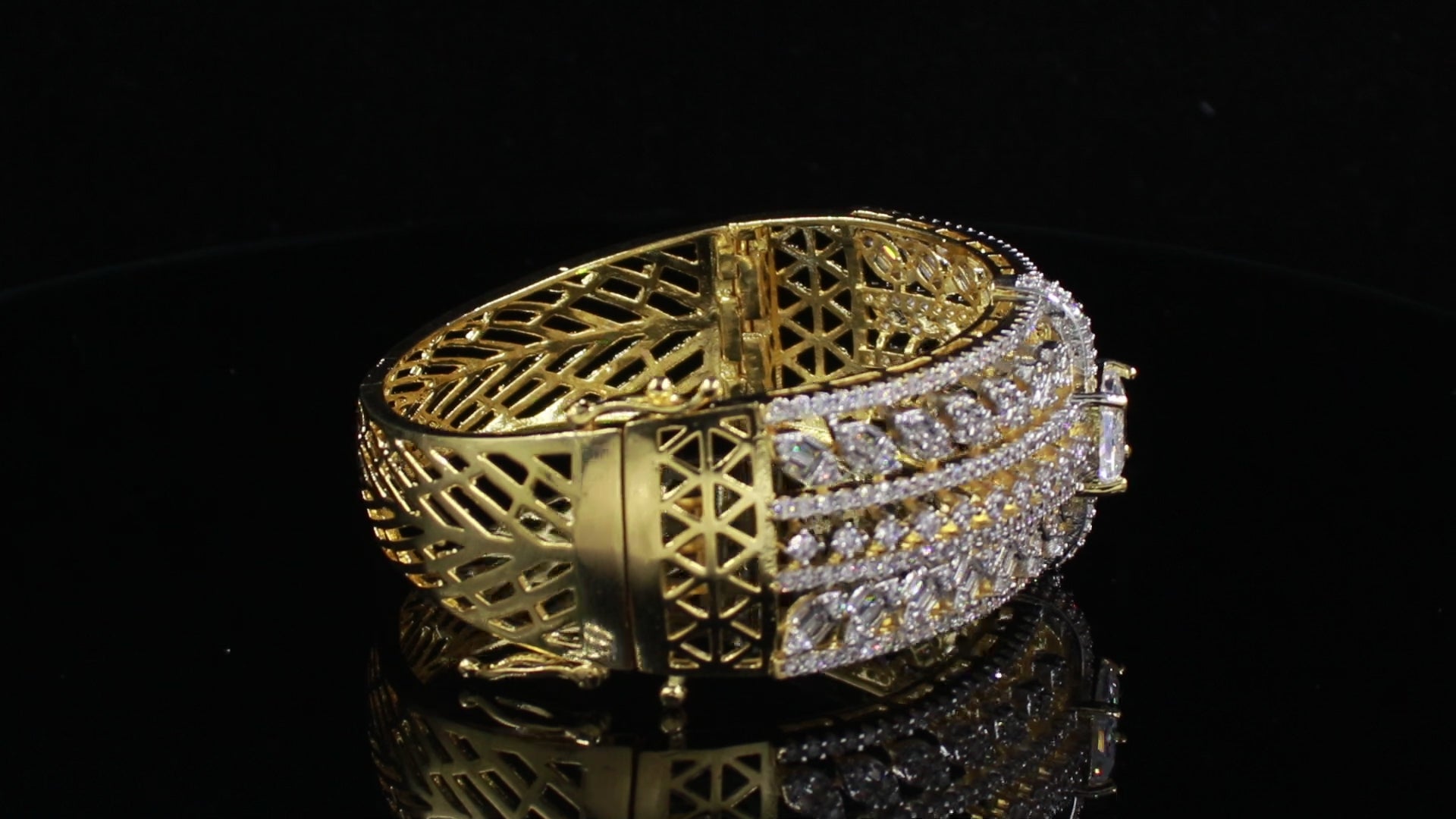 Ganga Jamuna Finish Marquise and Rectangular Stone Bracelet