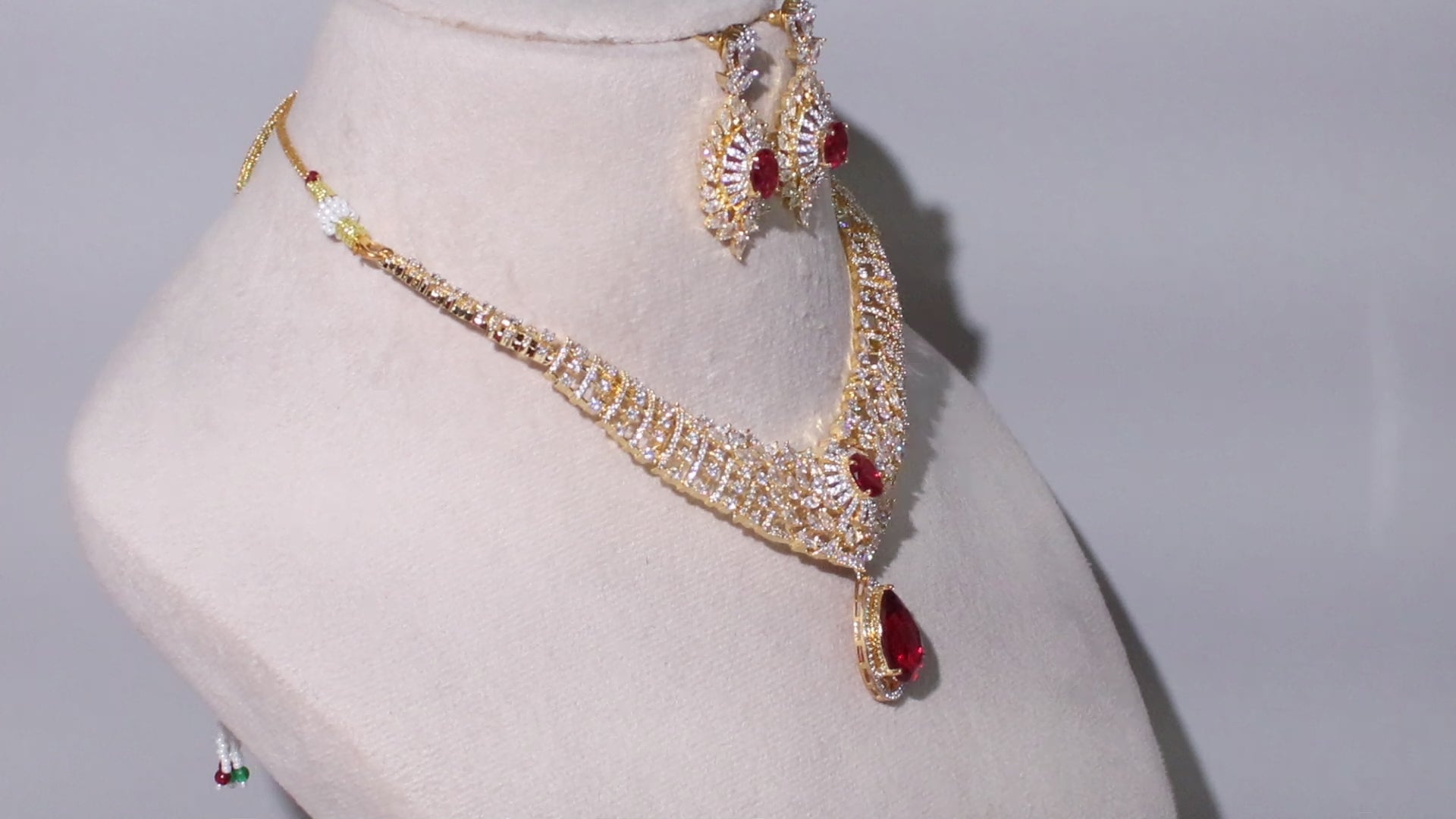 Ganga Jamuna Dual-Tone Choker Necklace Set