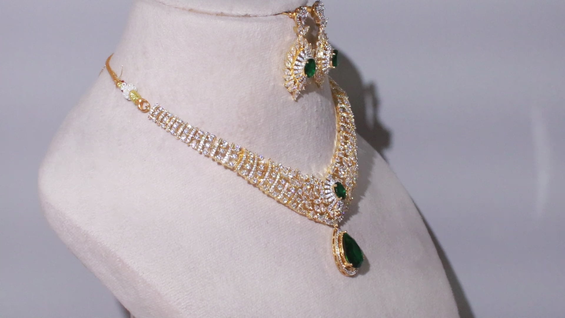 Ganga Jamuna Dual-Tone Choker Necklace Set