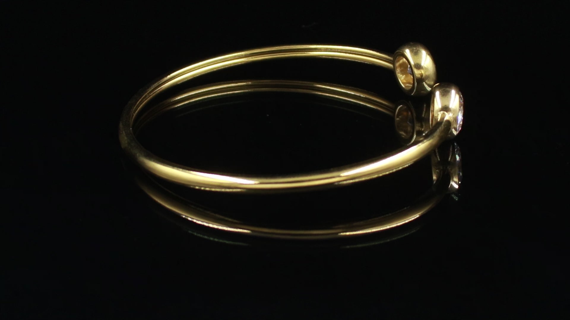 Gold Polished Dual Stone Bracelet