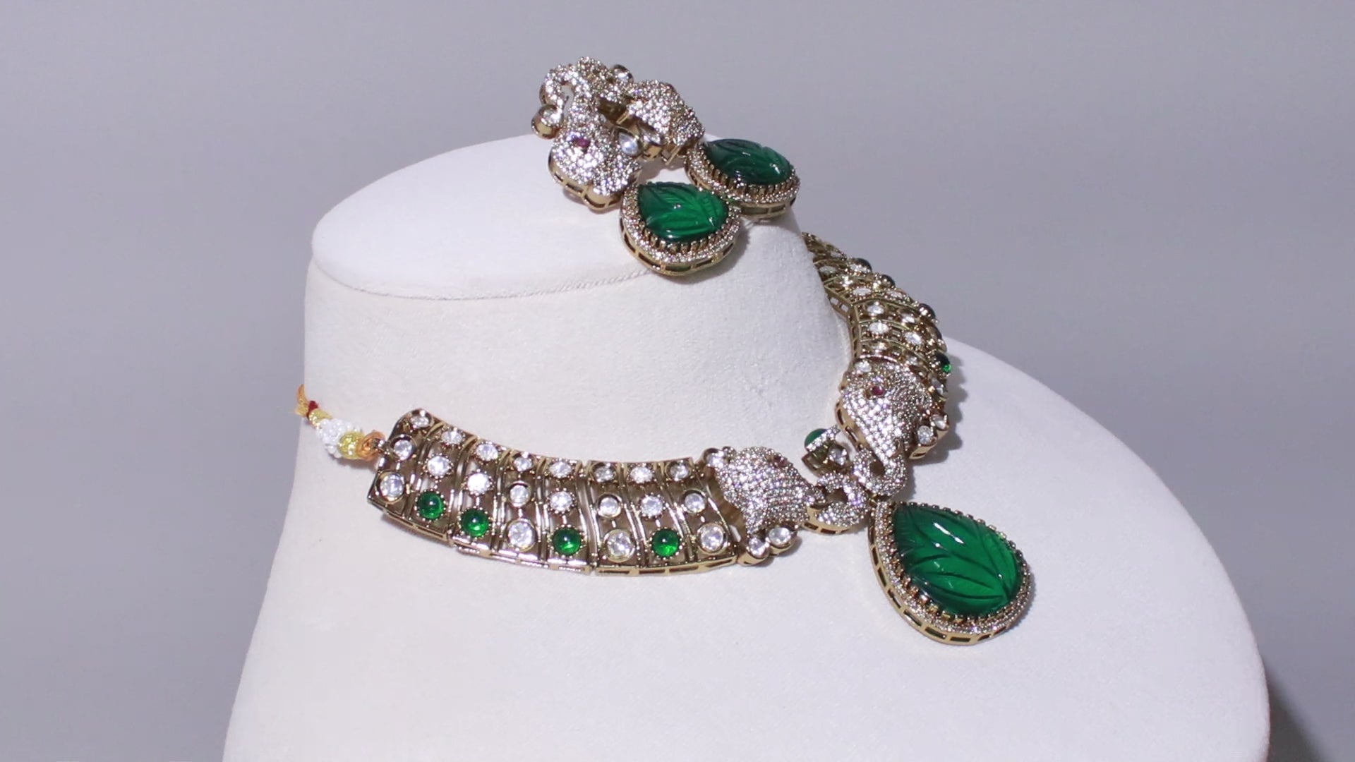 Victorian Polish Royal Elephant Motif Choker Jewelry Set