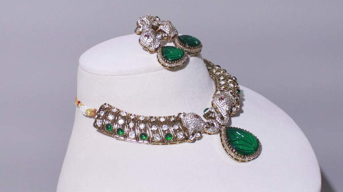Victorian Polish Royal Elephant Motif Choker Jewelry Set