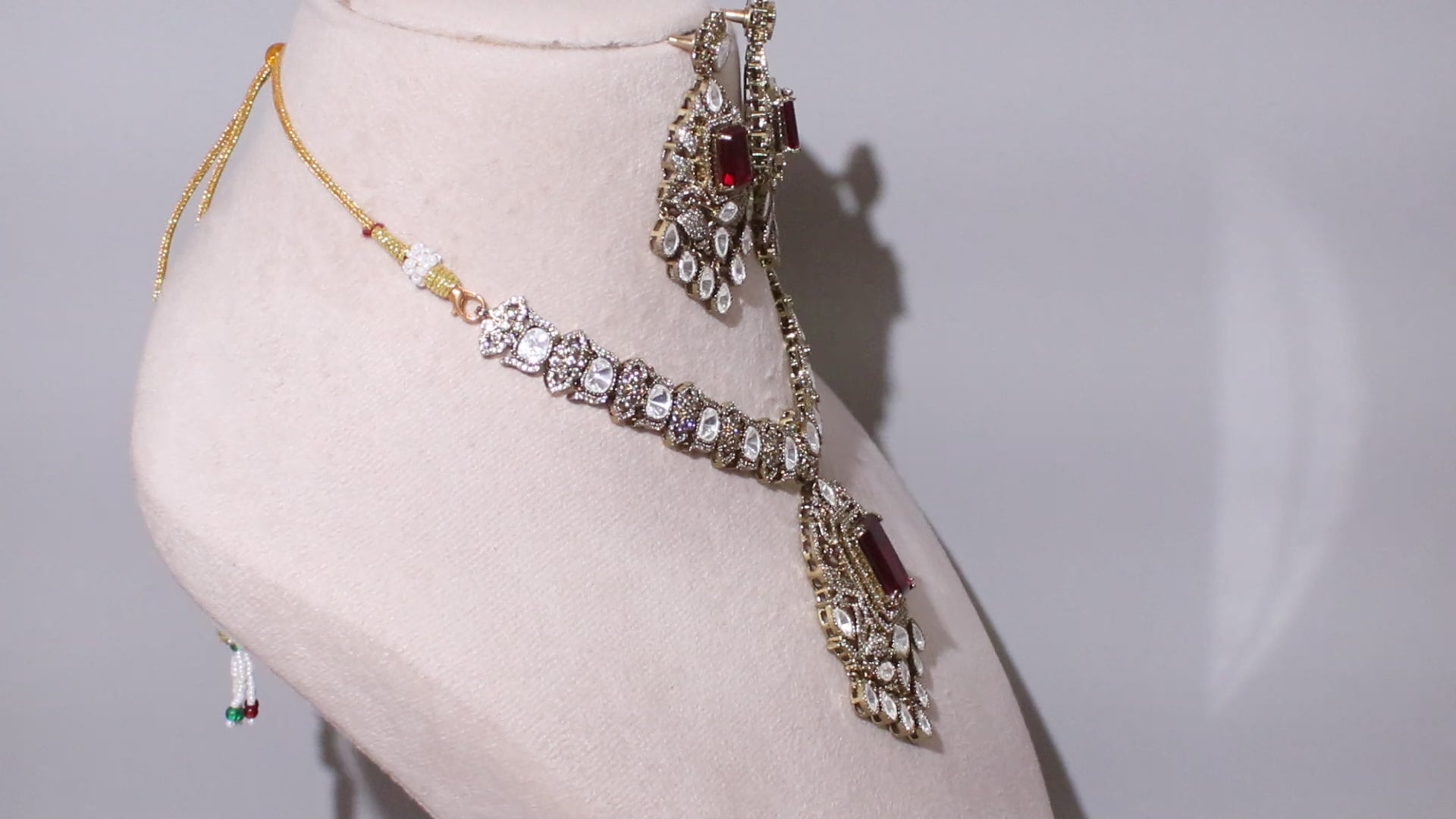 Victorian Polish Carved Stone Elephant Choker Jewelry Set