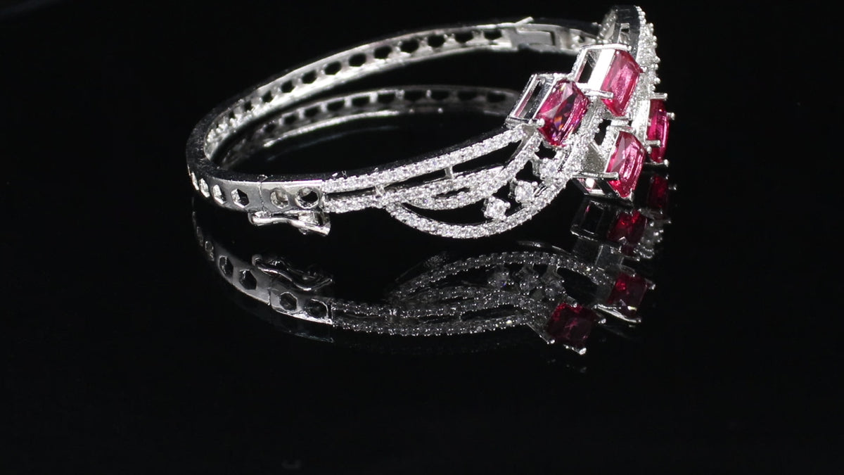 Silver Finish Intertwined Wave Bracelet