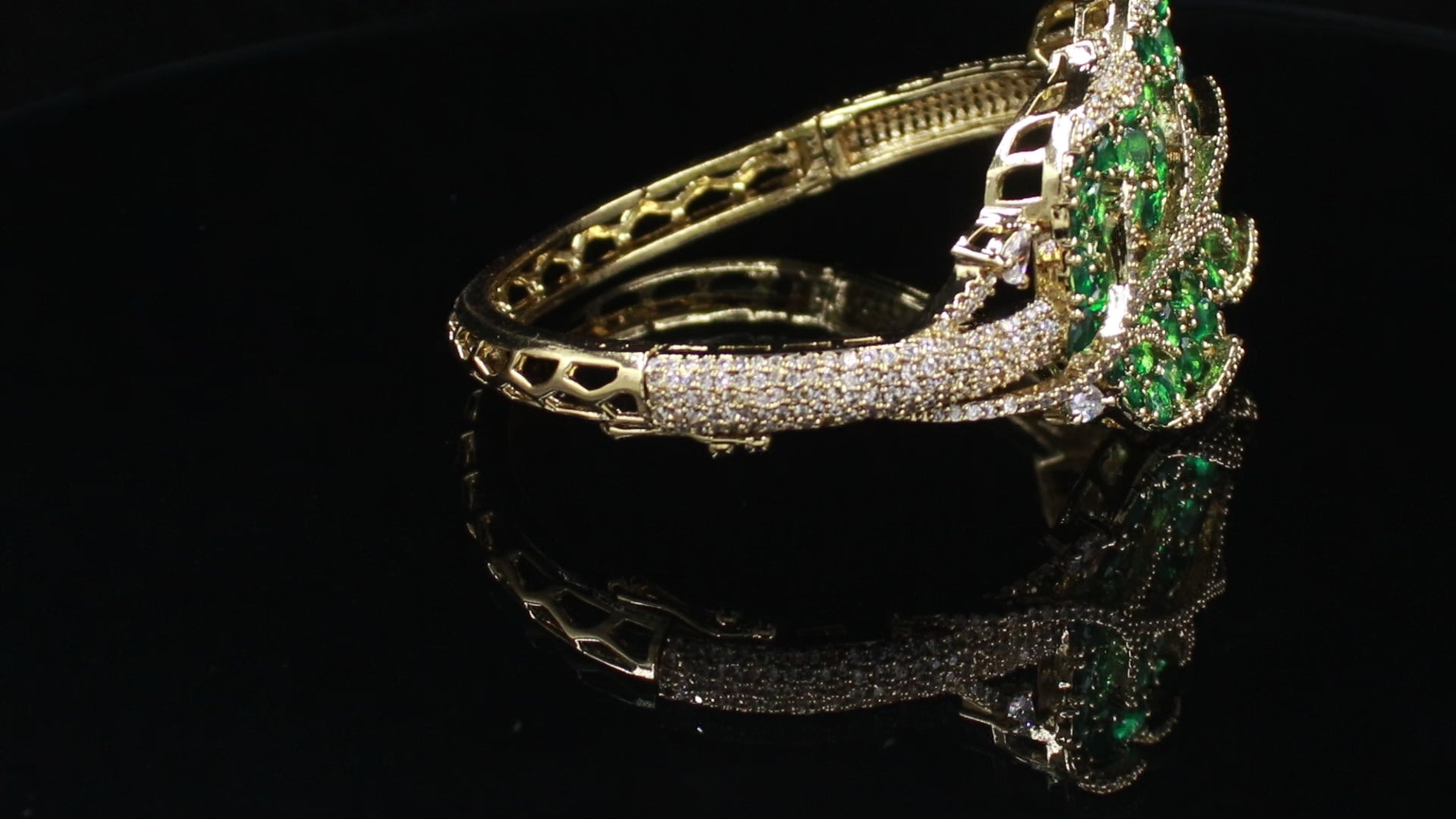 Victorian Polish Leaf Statement Bracelet
